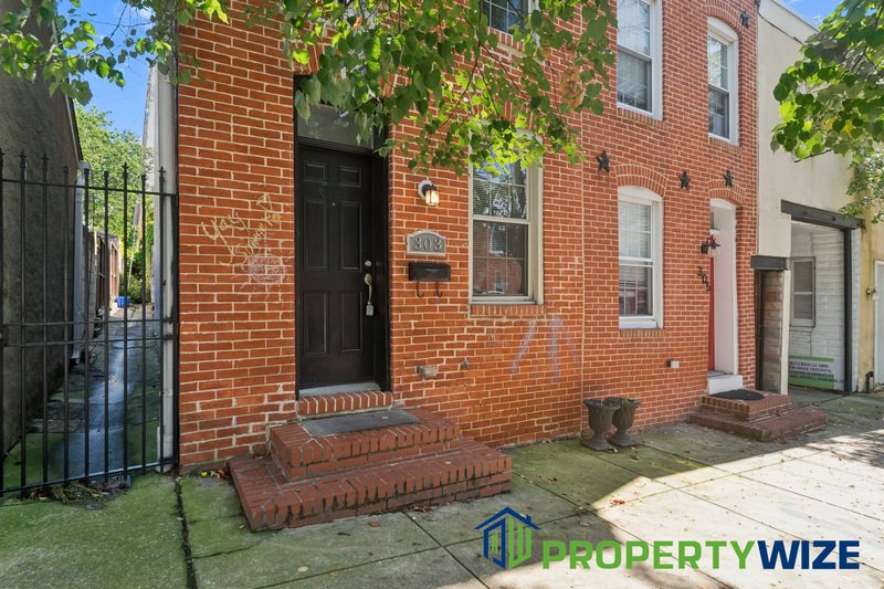 Modern 3BR Townhome with Open Floor Plan & Stylish Kitchen property image