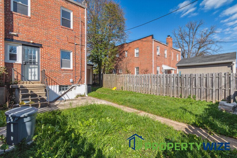 Lovely 3 BR Home in Great Neighborhood! property image