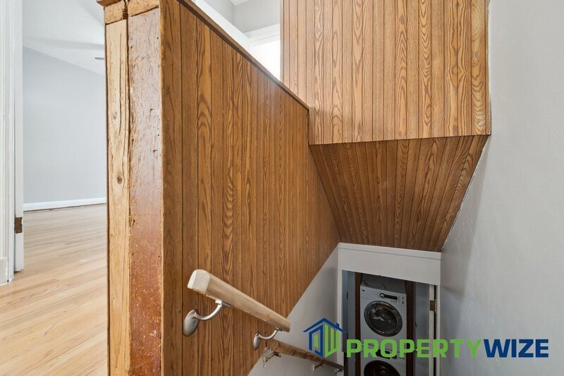 Charming 2-bedroom, 1-bath unit located in the desirable Benton Heights area. property image