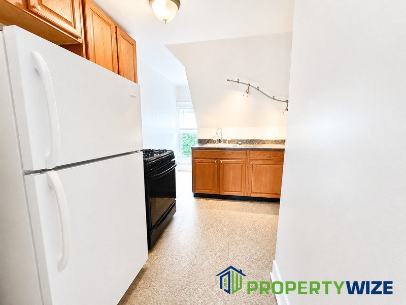 A peaceful tranquil space all for yourself! This well maintained 3rd floor 1-Bedroom, 1-Bath Apartment have all your wish list property image
