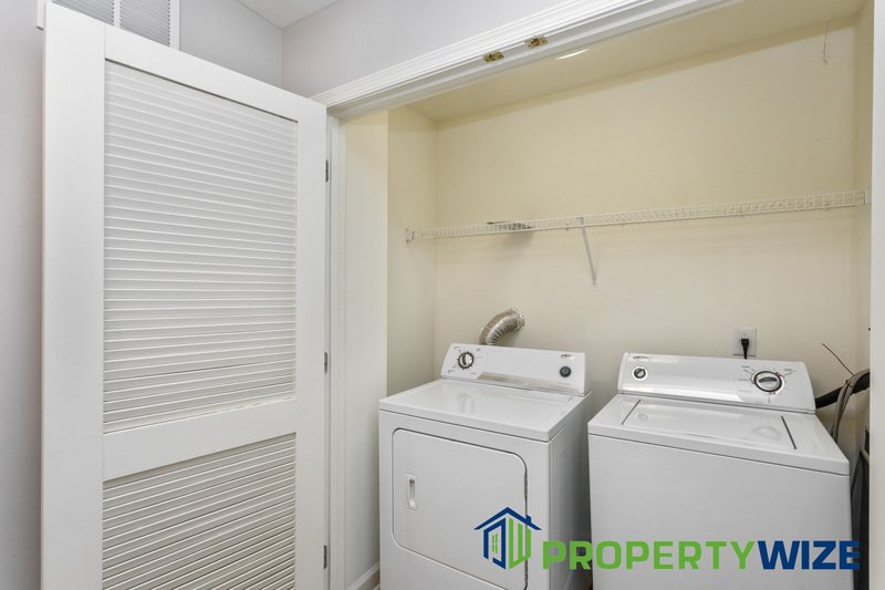 This renovated 3-bedroom, 2-bathroom townhome has all the bells and whistles. property image