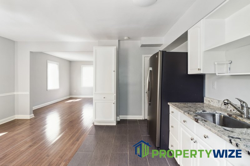 Lovely 3 BR Home in  Great Neighborhood property image