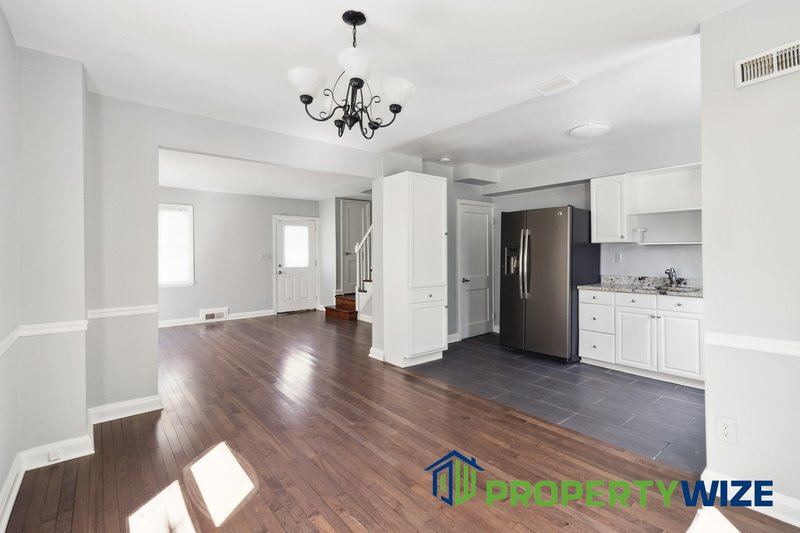 Lovely 3 BR Home in  Great Neighborhood property image
