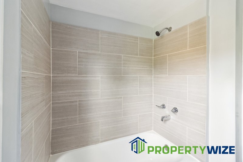 Lovely 3 BR Home in  Great Neighborhood property image