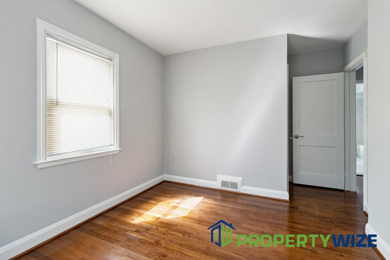 Lovely 3 BR Home in  Great Neighborhood property image