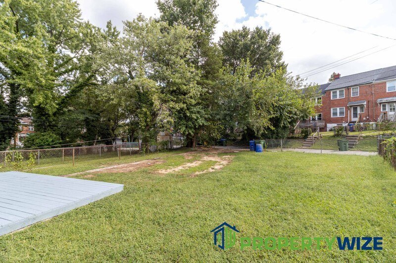 Lovely 3 BR Home in  Great Neighborhood property image