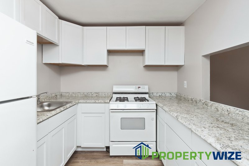 Charming 1BR Apt in Great Neighbourhood! property image